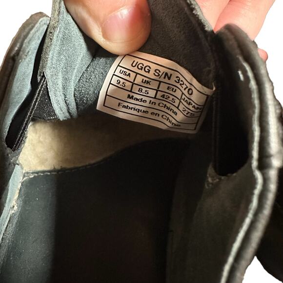 UGG Australia Bristol Men's Black Leather Slip On Shoes size US 9 1/2 - Picture 10 of 13